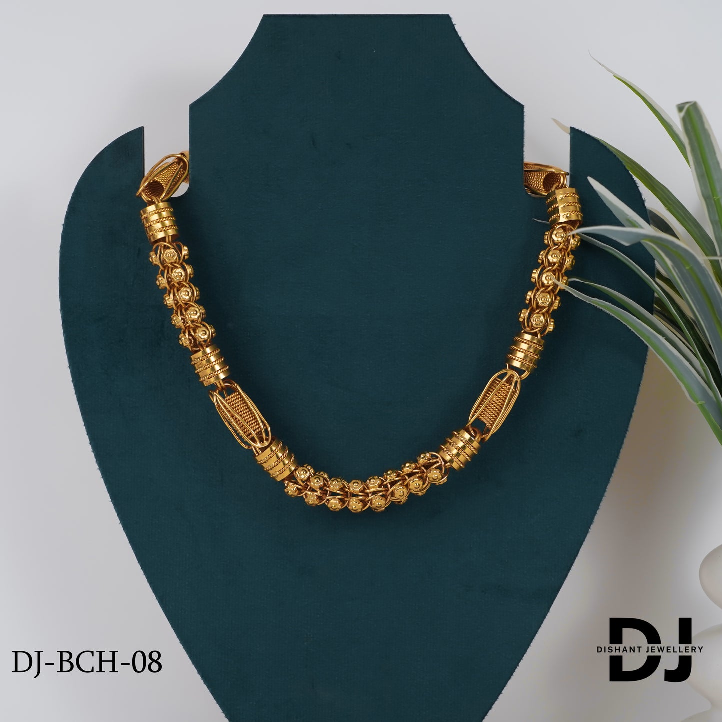 New Big Rajwadi Spring-Ring with Cape Design Chain for Men.(BCH-08)