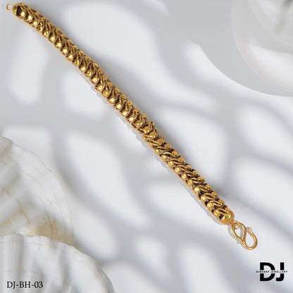 New Classical Gold Gaman design bracelet for men.(BR-03)