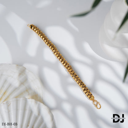 New Classical Gold Gaman design bracelet for men.(BR-03)