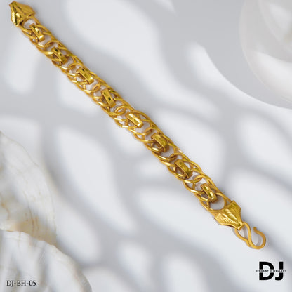 New Classical Joint Big Kadi bracelet for men.(BR-05)