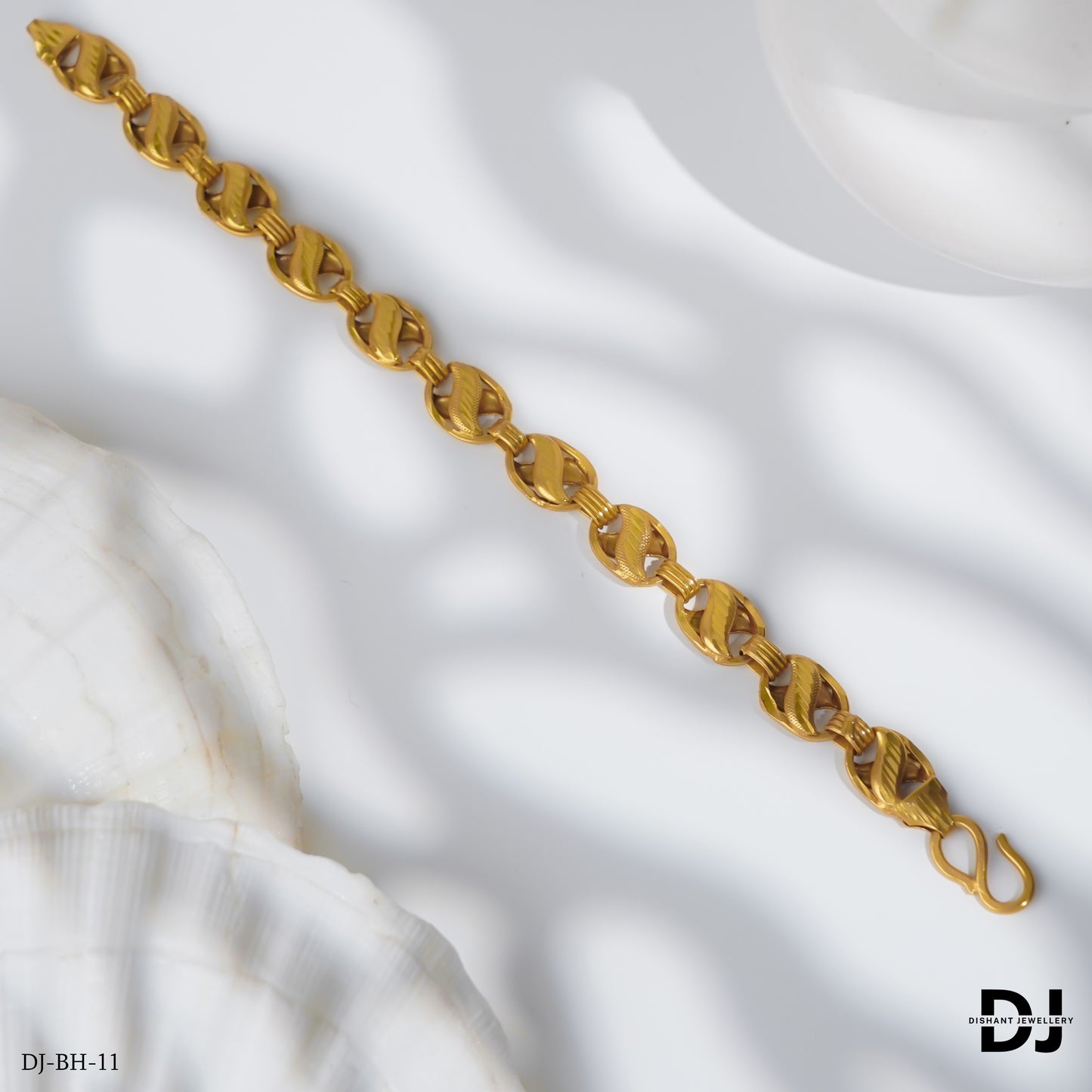 Classic Kohli Design Superior Quality bracelet for Men. BR-11