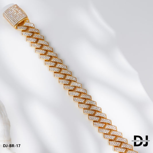 Gold Pletted Men’s Fashion DIAMOND Cuban brecelet for men.(BR-17)