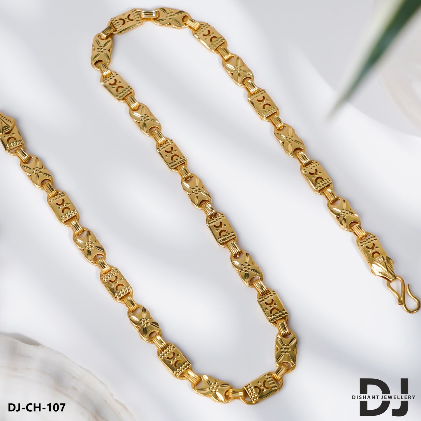 Fabulous Design Gold Plated BIG Nawabi Chain for Men.(CH-107)