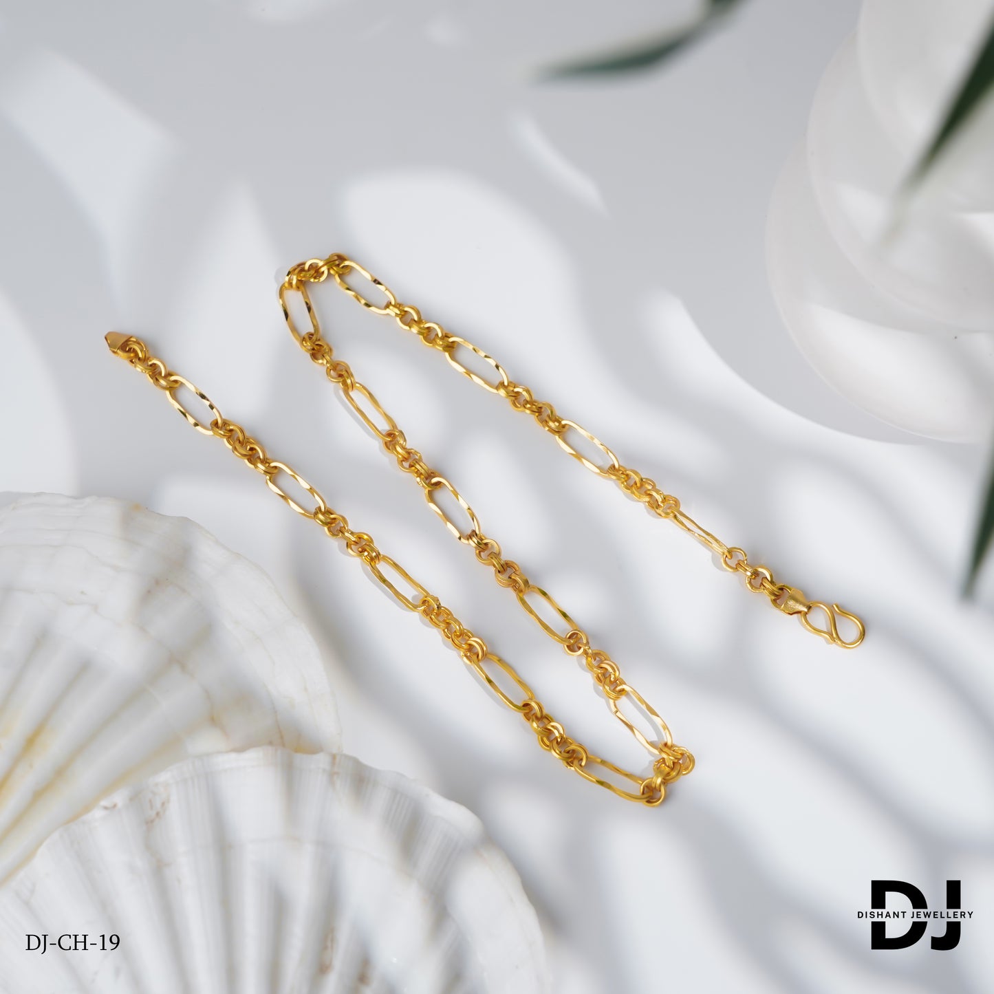 Gold Plated Gorgeous Design Fashionable Design Chain for Men.(CH-19)