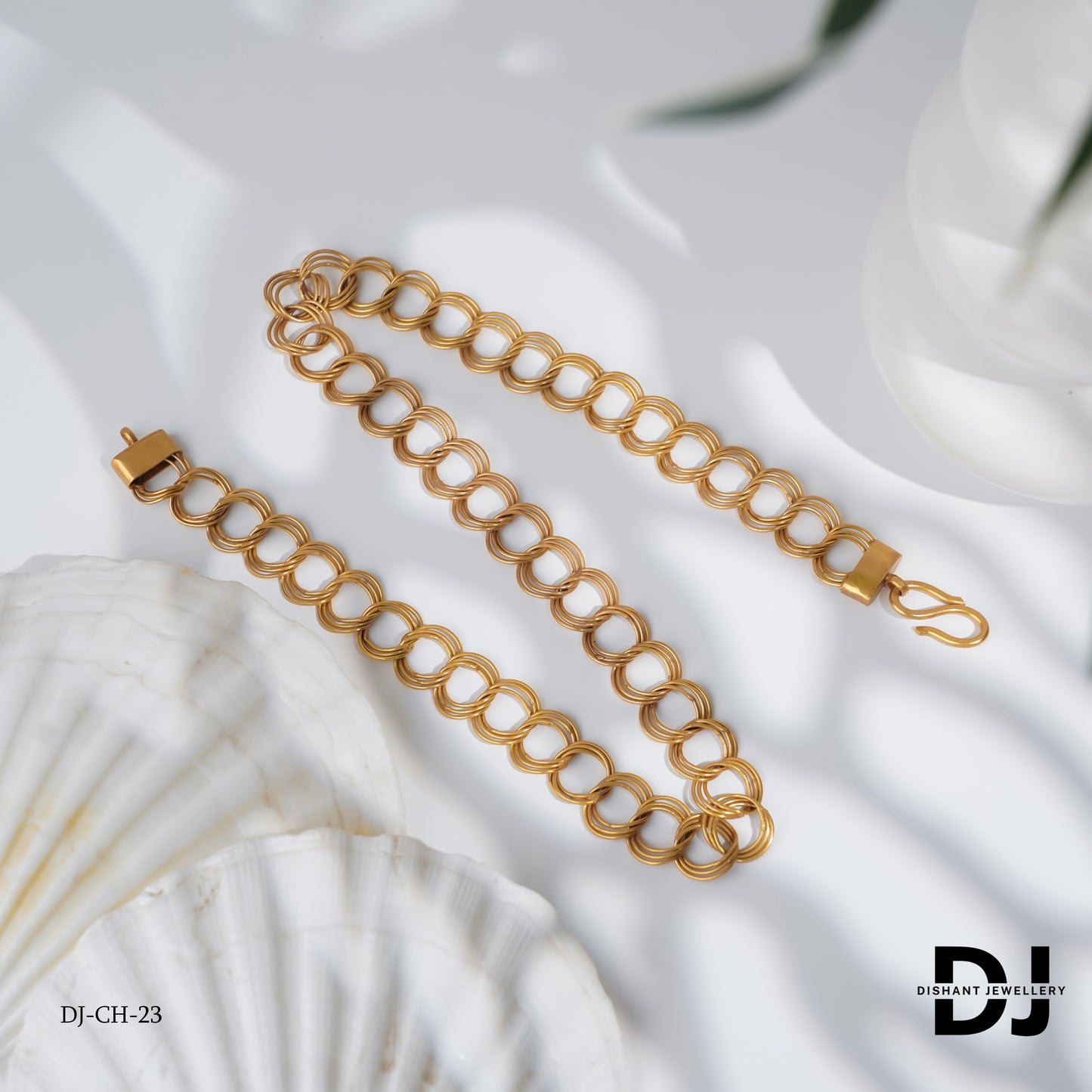 New Classical Gold Finish 3 Kadi Chain for Men.(CH-23)